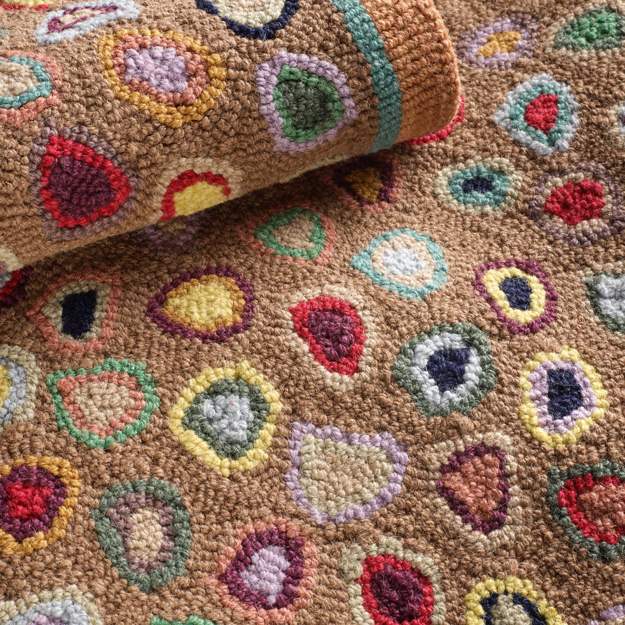 cat's paw hand micro hooked wool rug | brown cat's paw hand micro hooked wool rug | brown